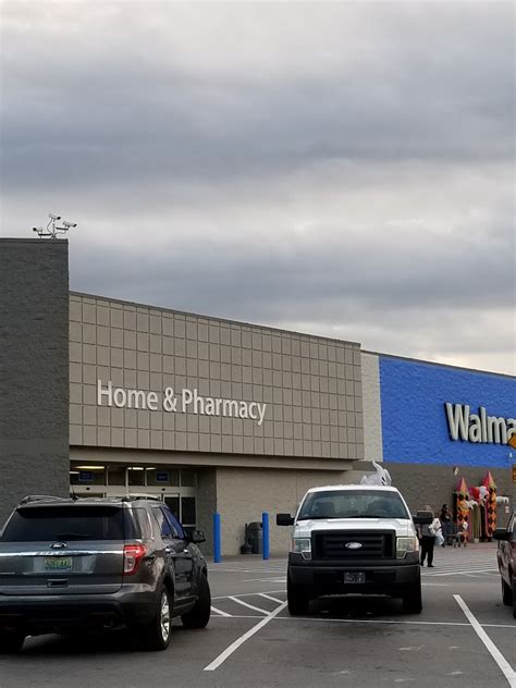 Walmart hartselle - The Hartselle Police Department (HPD) says two people are injured after being struck by a vehicle at the Hartselle Walmart. Open the Article - Posted 9 hours ago The content of this news article (50360865 ) doesn't belong to ezeRoad, and we're not responsible for it.